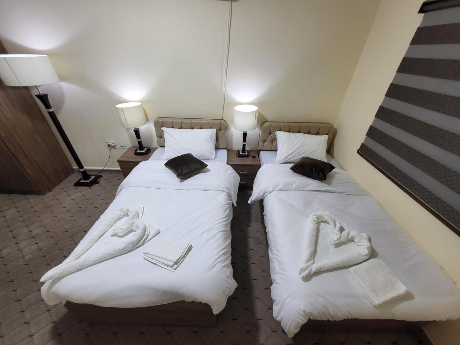 Petra Hills House Hostel Wadi Musa Exterior photo